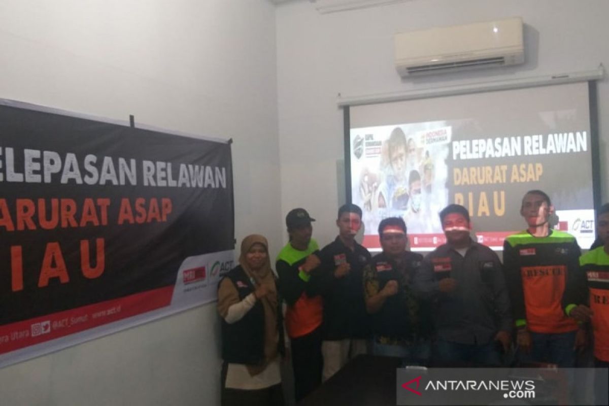 10 relawan ACT Sumut  dikirim ke Riau bantu tangani karhutla