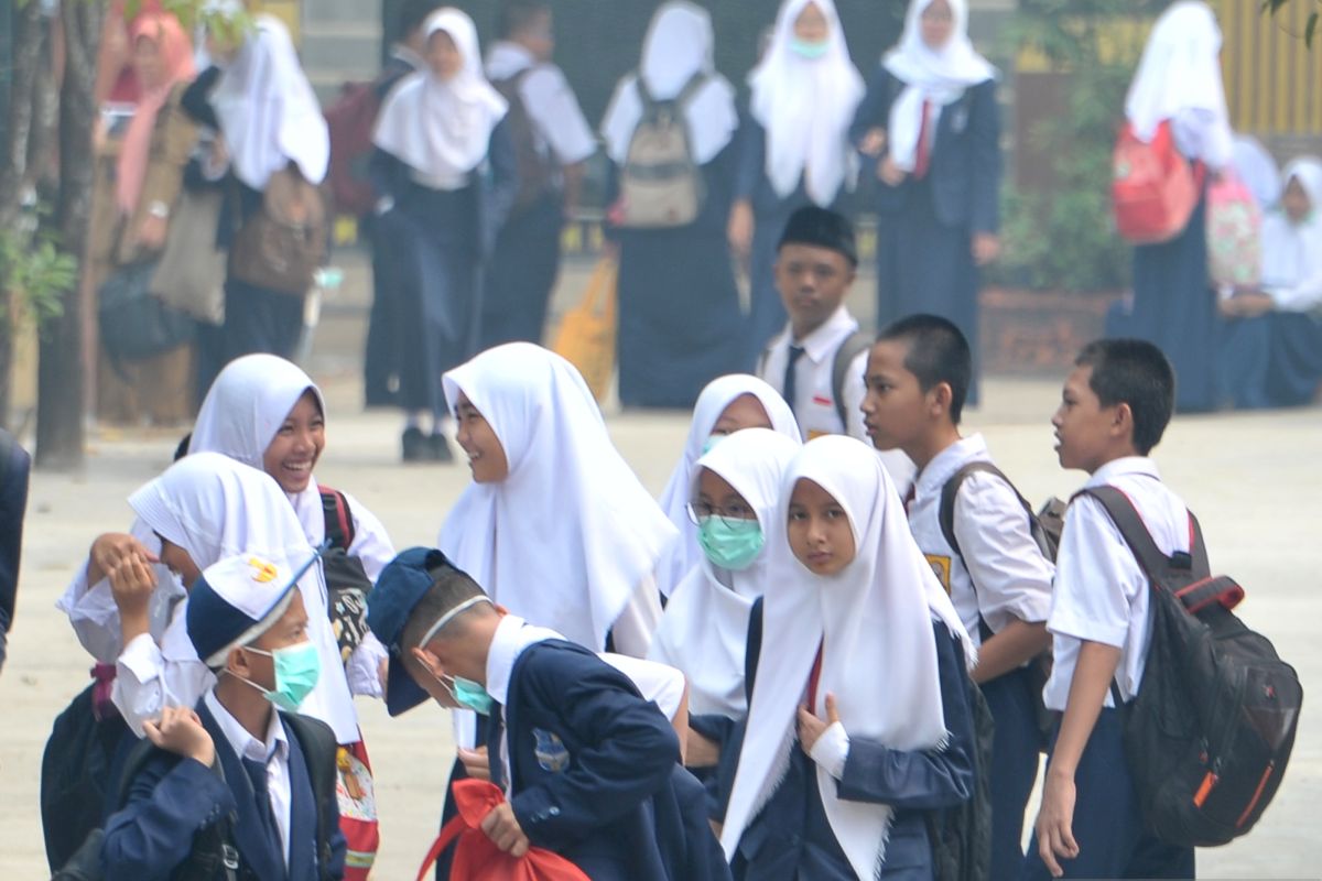 Disdik Kota Palembang liburkan sekolah tiga hari karena kabut asap