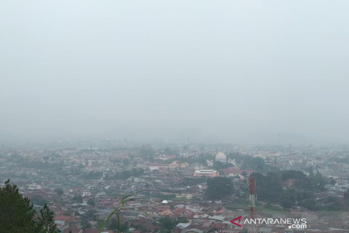 Kabut asap kiriman mulai selimuti Aceh Tengah