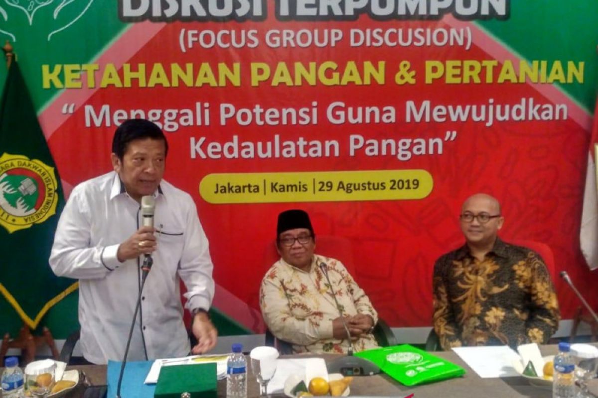 Legislator: bagi-bagi bantuan bukan solusi sejahterakan petani