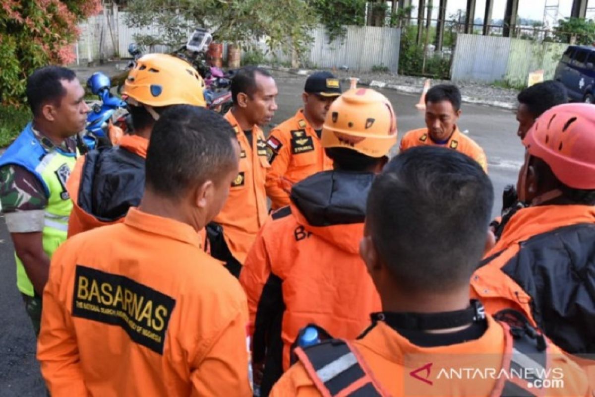Evakuasi korban kecelakaan pesawat di Papua libatkan Vertical Rescue Indonesia