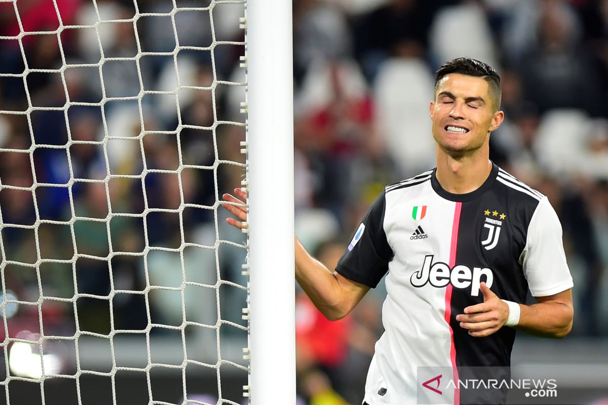 Kelelahan otot, Ronaldo diragukan tampil lawan Brescia