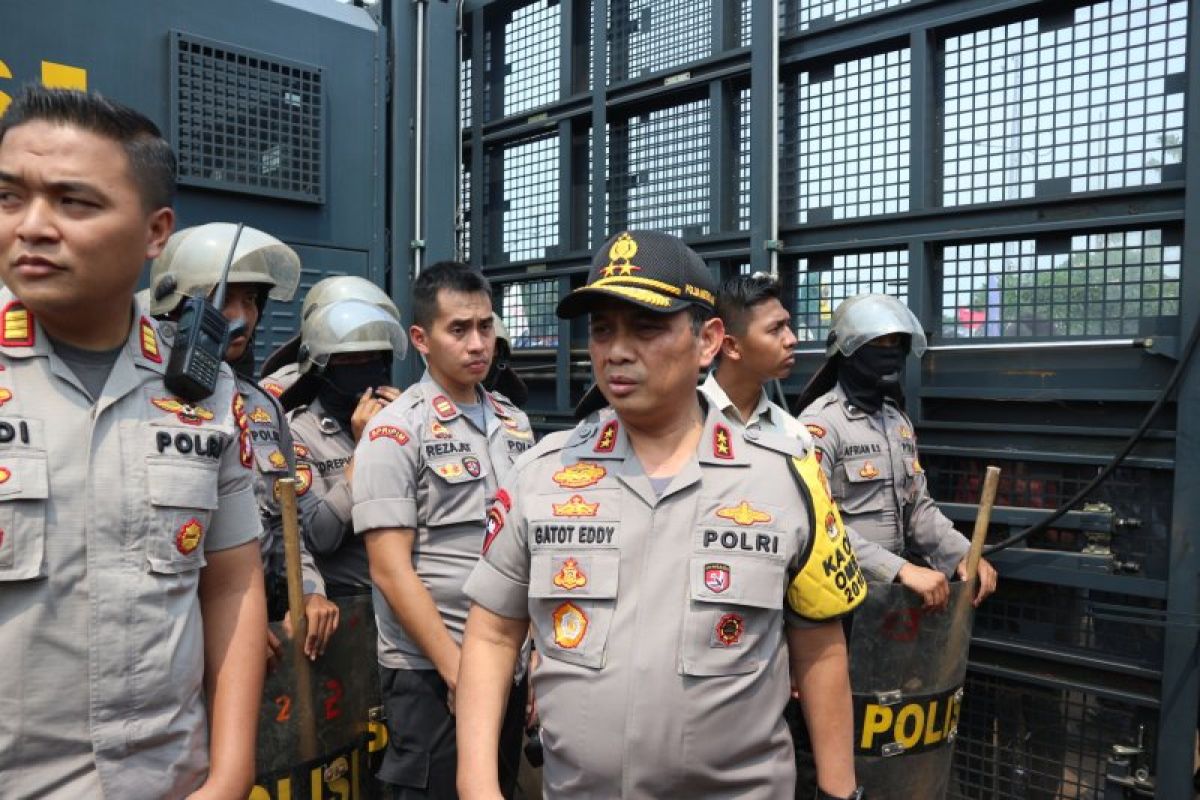 Chief of Jakarta Police observes demonstration site