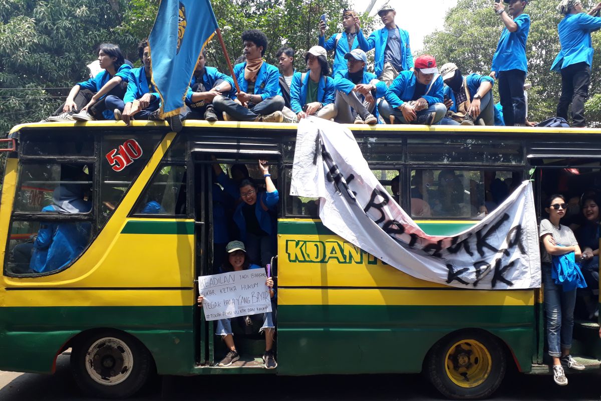 Rektor UP ingatkan mahasiswa sampaikan aspirasi dengan pertimbangan ketentuan hukum