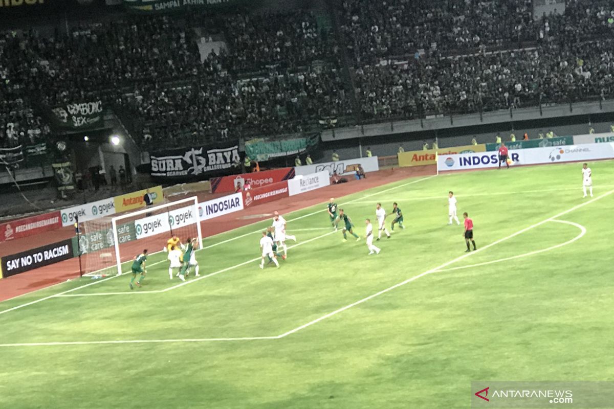 Persebaya unggul 1-0 atas Bali United di babak pertama