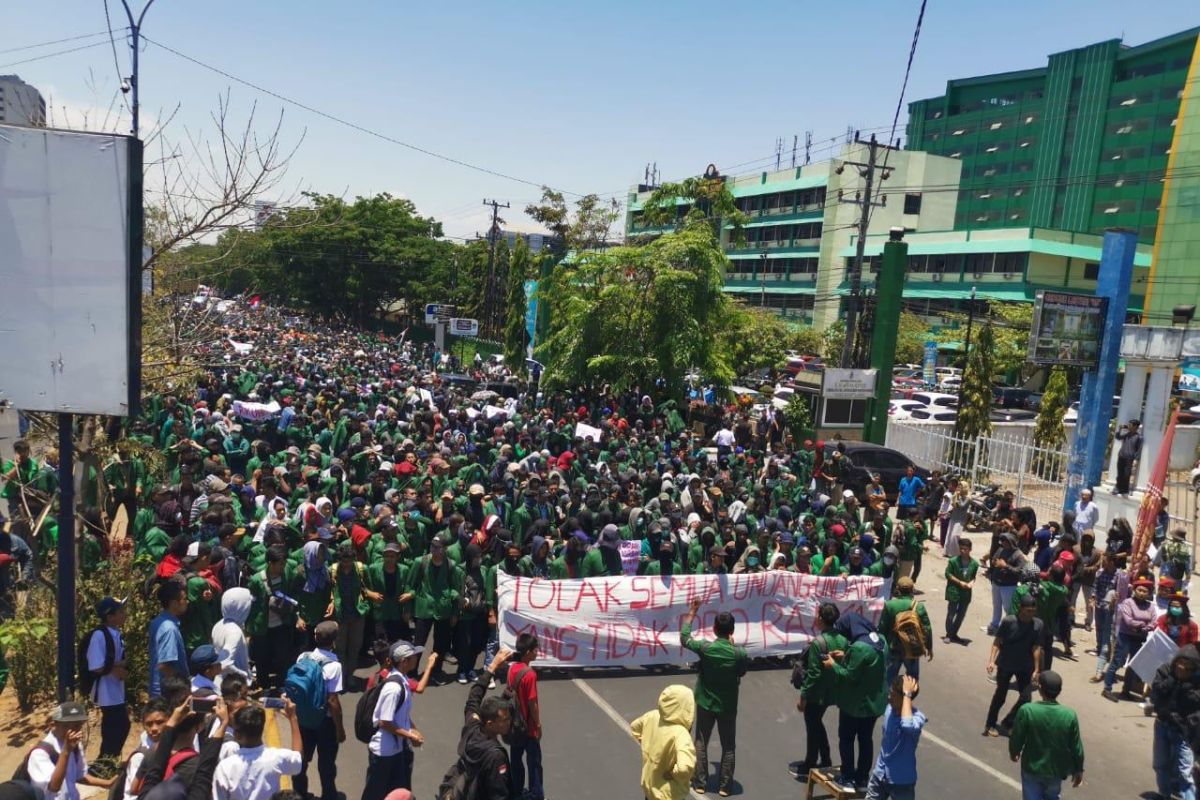 Dekan FTI UMI Makassar minta mahasiswanya kaji permasalahan bangsa