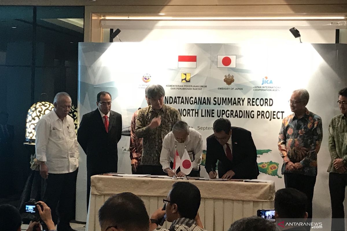 Indonesia-Jepang teken kesepakatan teknis KA Jakarta-Surabaya