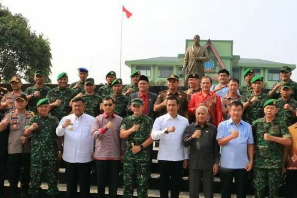 Pangdam I/BB resmikan tugu Sudirman di Korem 022/PT