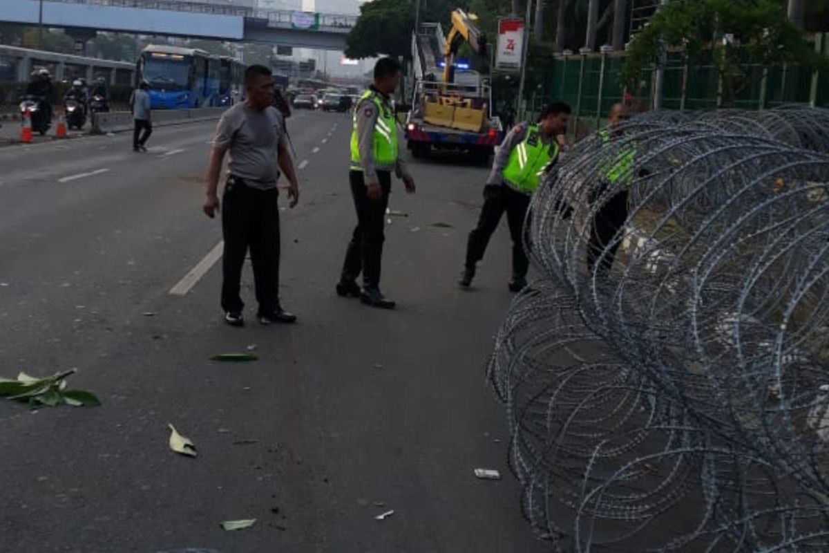 Demo tolak RKUHP, sejumlah jalan di Jakarta ditutup