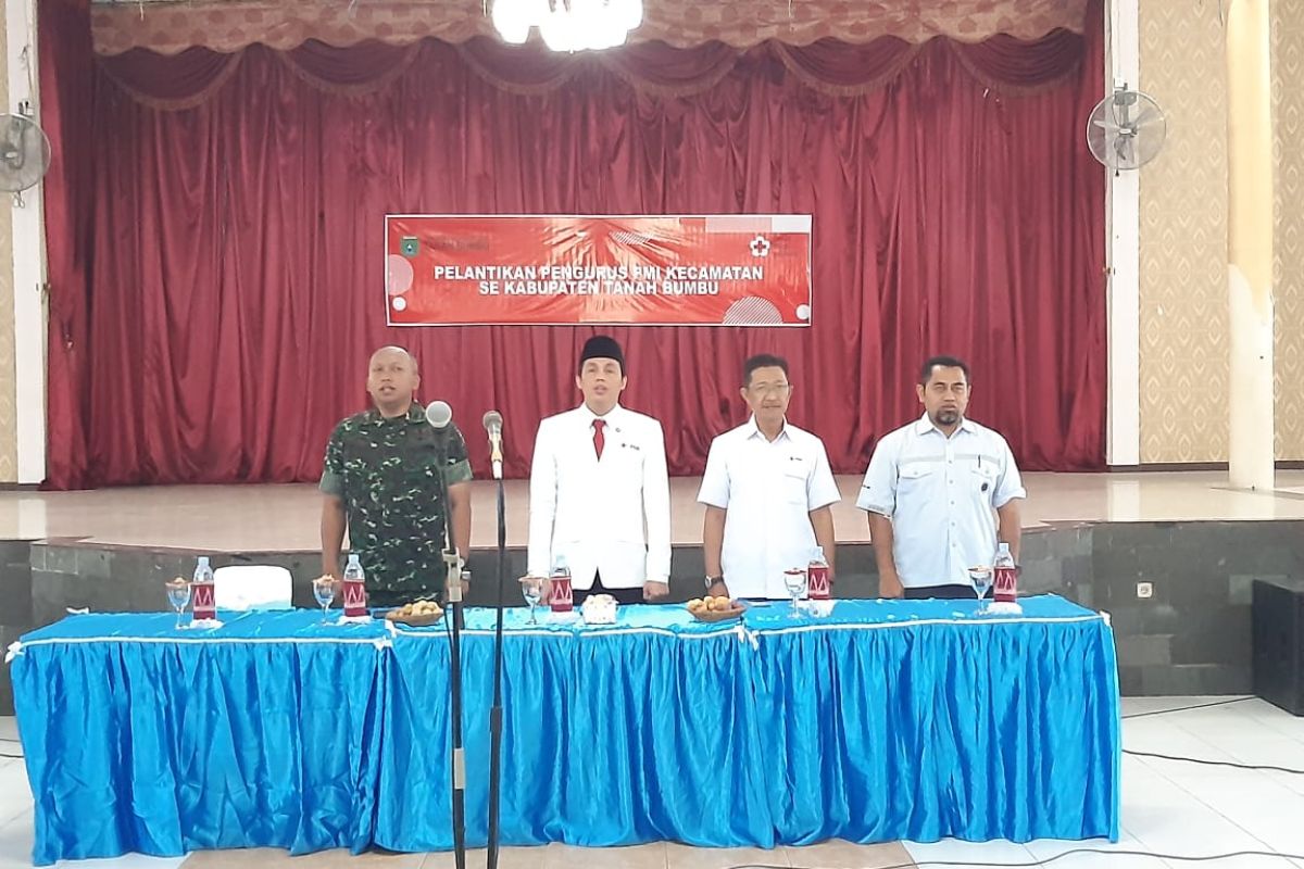 PMI Tanah Bumbu lantik 70 pengurus tingkat kecamatan