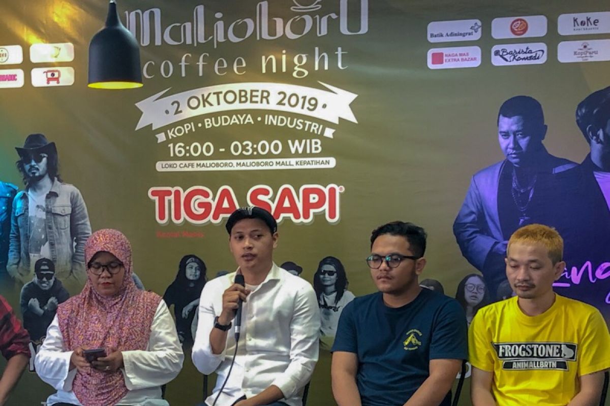 Malioboro Coffee Night ketiga digelar bertepatan dengan Hari Batik