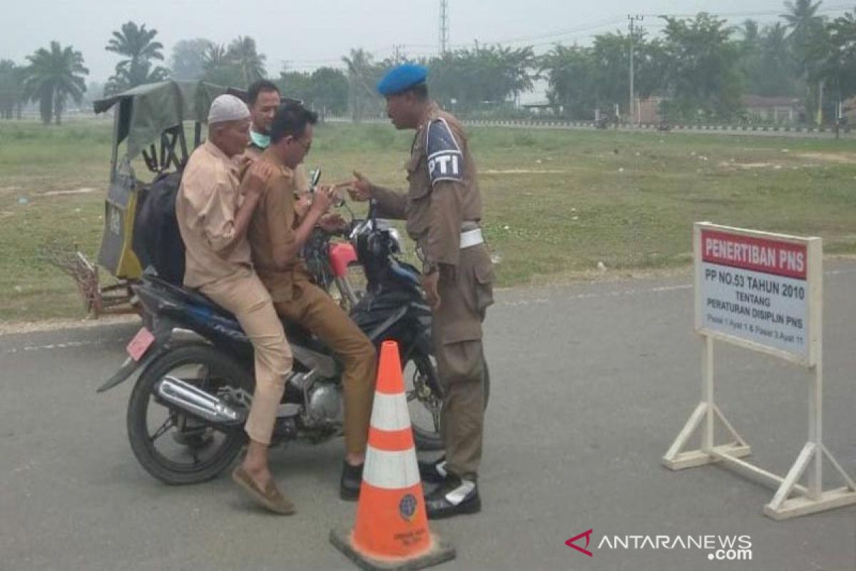 Satpol PP Aceh Timur tertibkan ASN