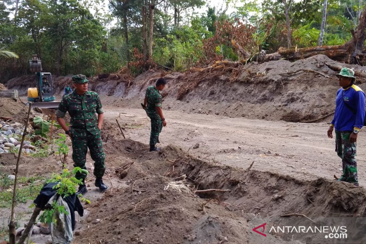 Dandim Sangihe tinjau kegiatan pra TMMD