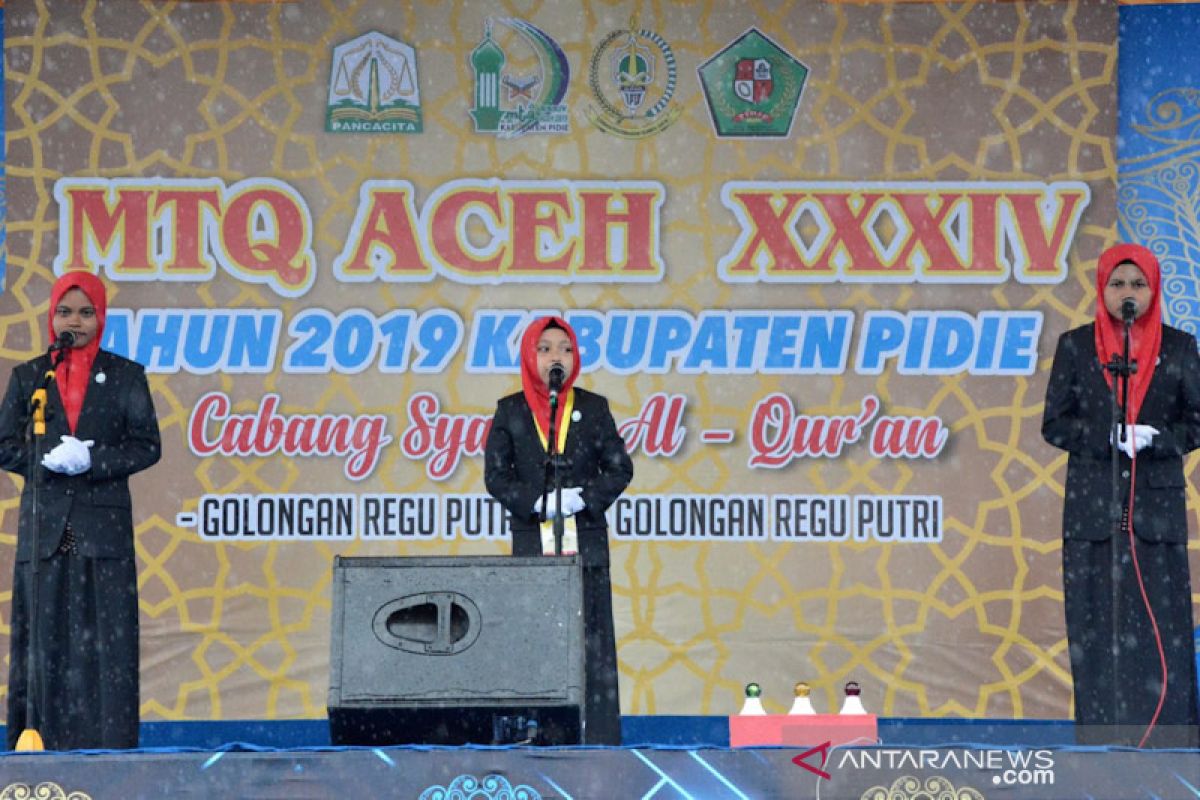 Syarhil Qur'an putri Aceh Timur tampil maksimal