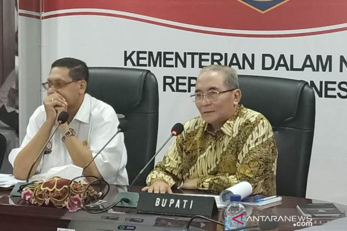 Achmad Fikry satu-satunya bupati di Kalimantan masuk nominasi IGA Kemendagri