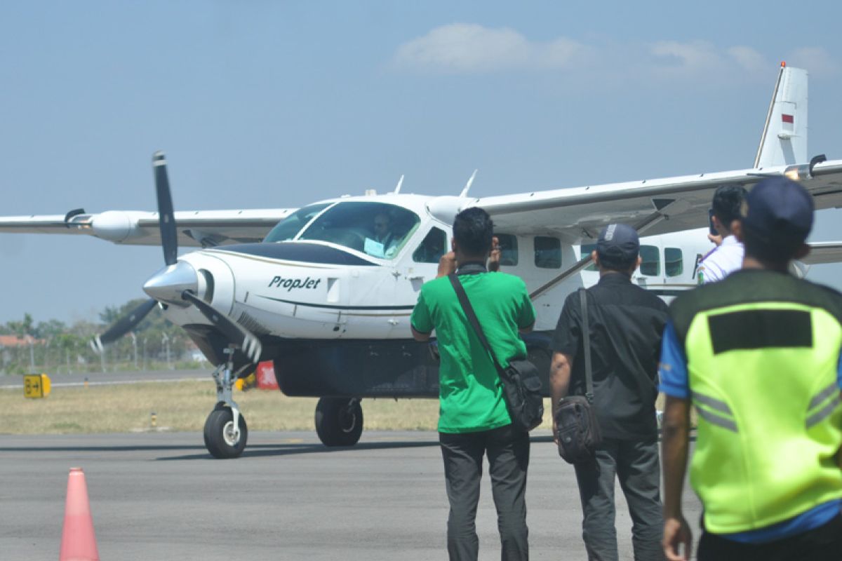 Pesawat perintis resmi layani rute Sumenep-Pagerungan
