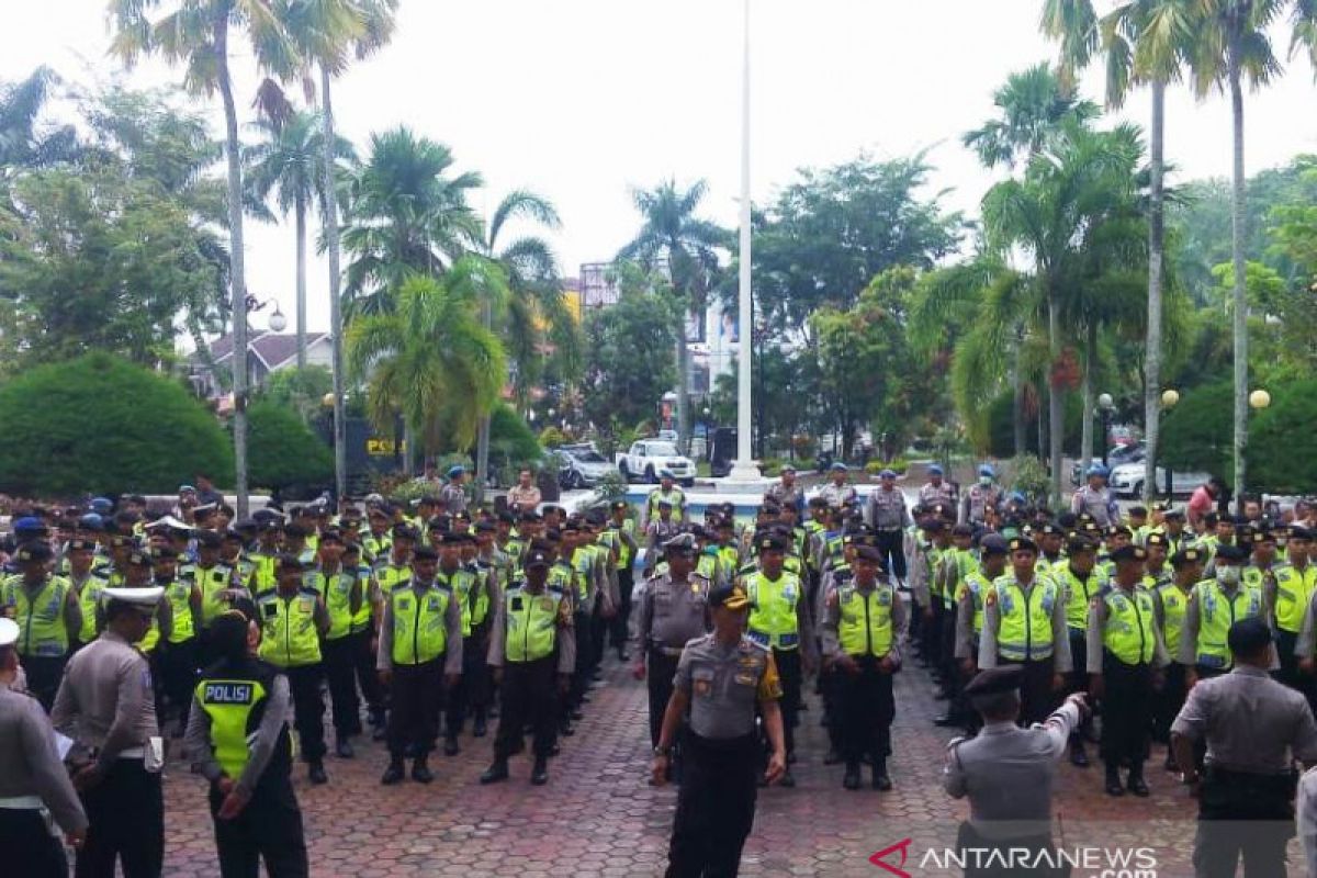 Polresta Padang kerahkan 350 personel kawal demo DPRD Sumbar