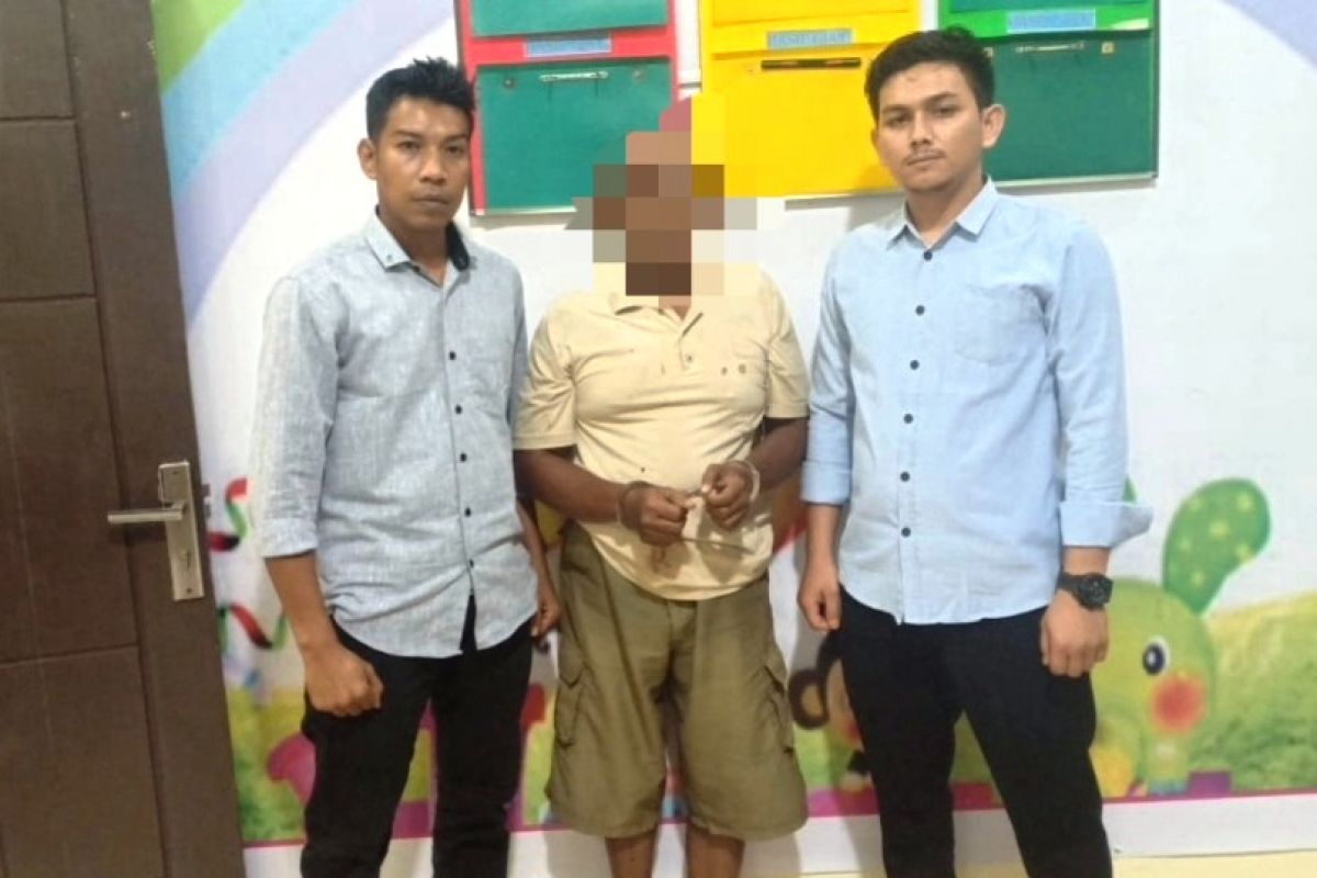 Cabuli anak tiri dibawah umur hingga hamil, pria ini diciduk polisi