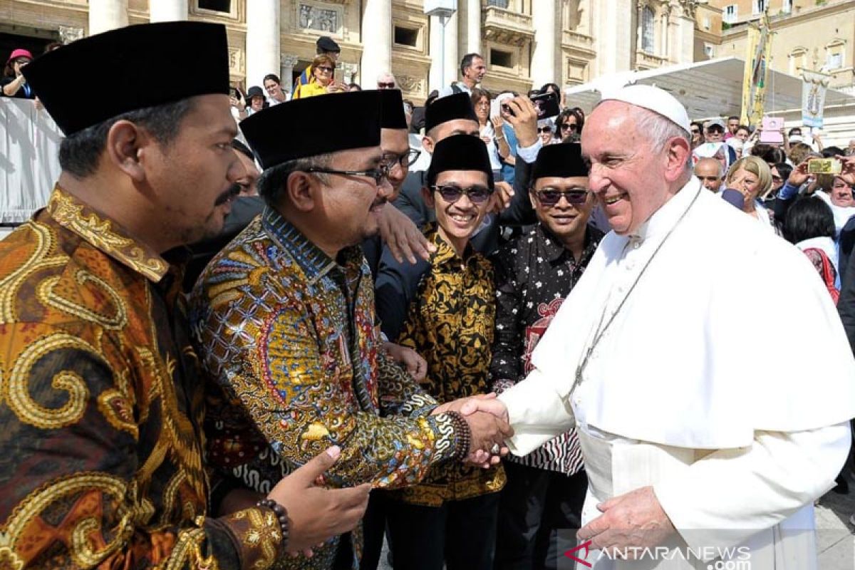 Wantimpres bertemu Paus Fransiskus di Vatikan