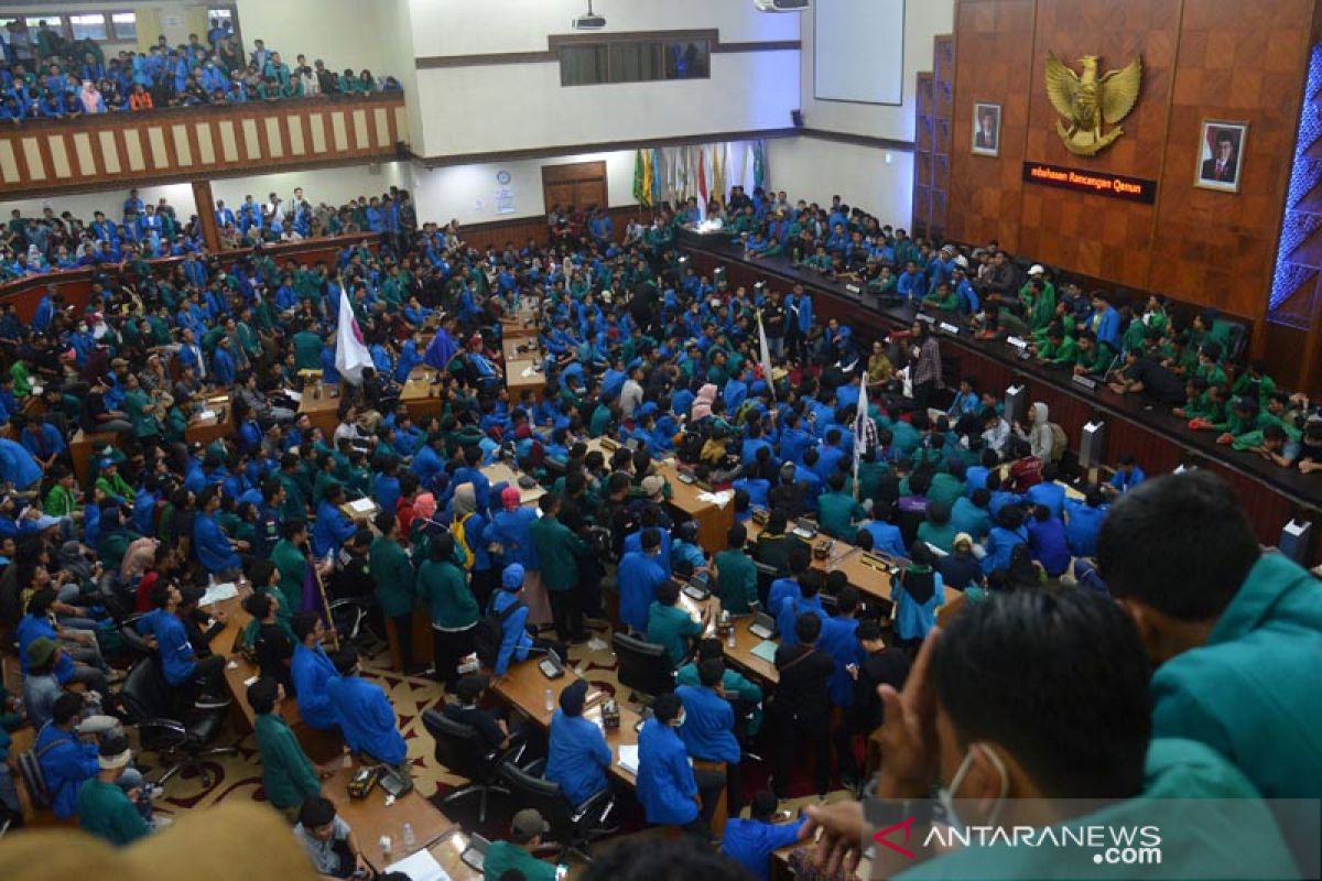 DPR Aceh surati Presiden terkait tuntutan mahasiswa