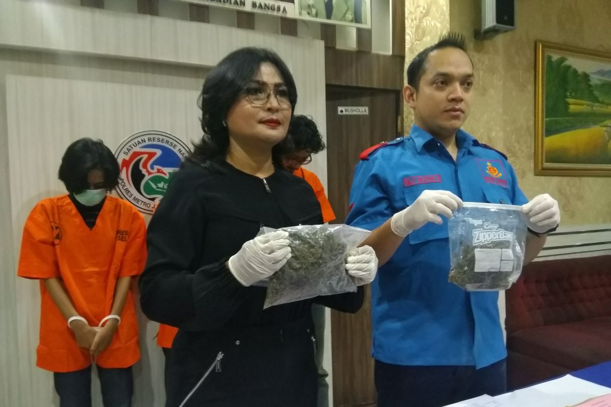 Polres Jaksel tangkap tiga mahasiswa pengedar narkoba