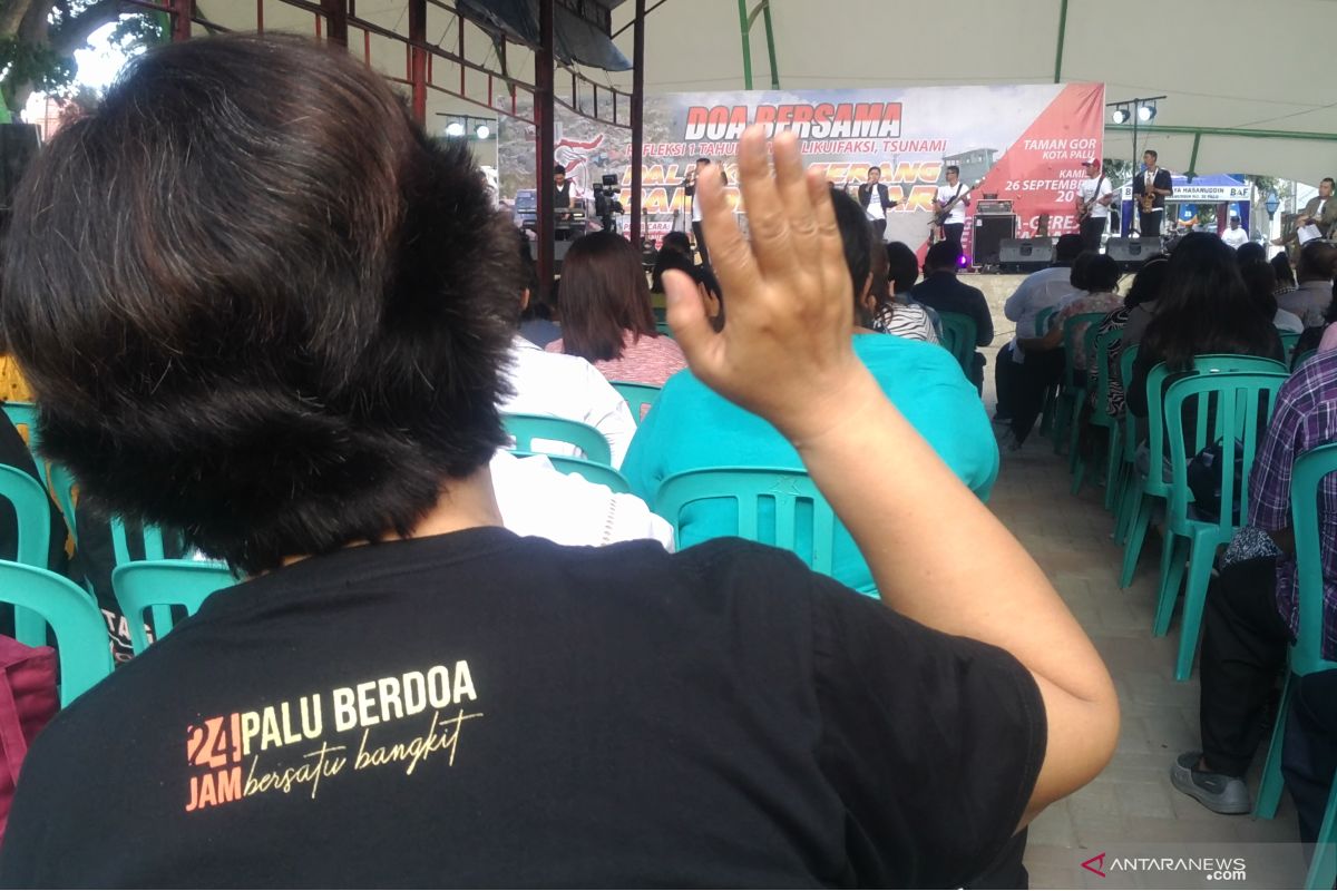 Setahun bencana Sulteng : Ribuan umat Nasrani Kota Palu doa bersama refleksi satu tahun bencana