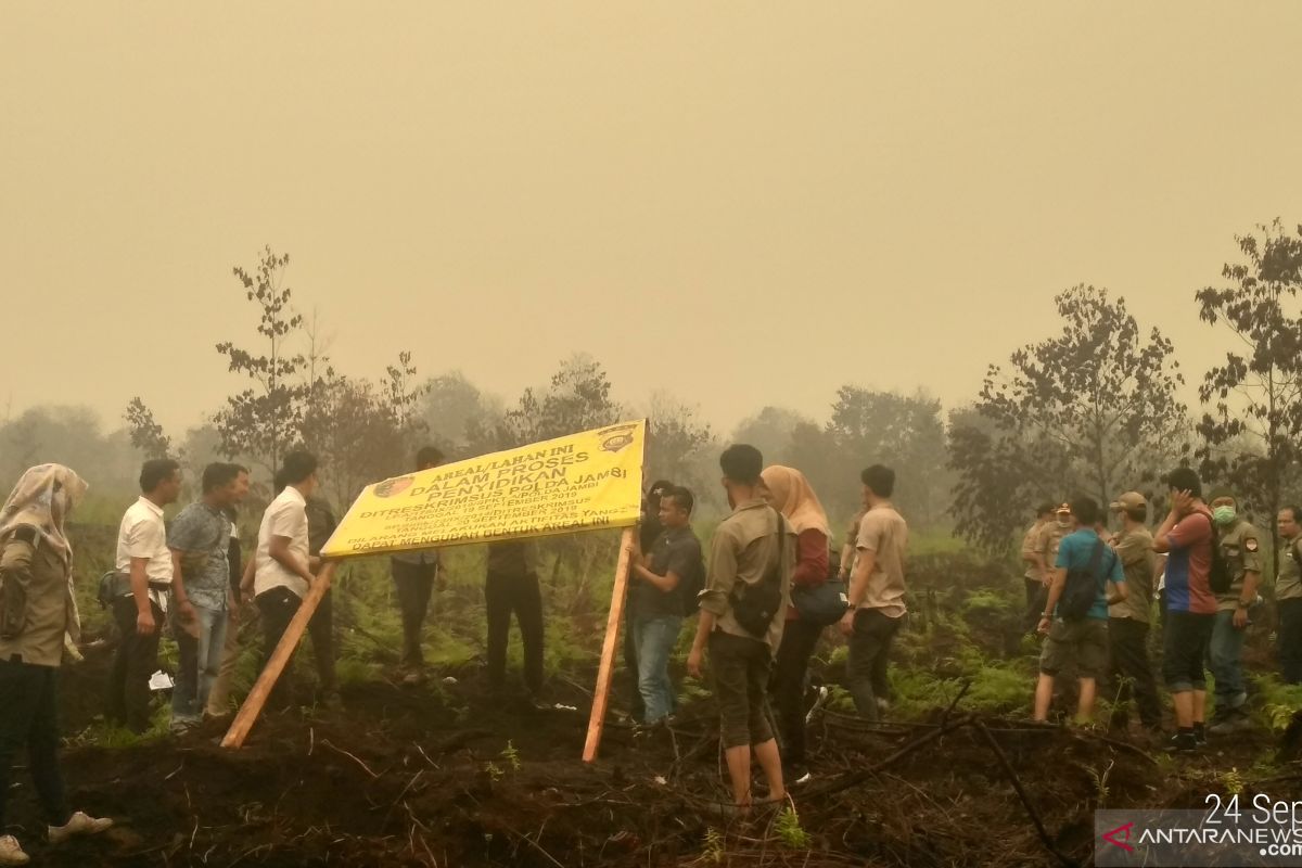 Penyidik Polres Batanghari lakukan penghitungan lahan PT Reki yang terbakar