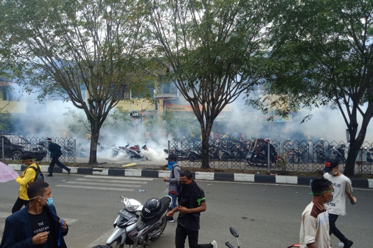 Demo mahasiswa, polisi amankan seorang diduga penyusup di Aceh Barat