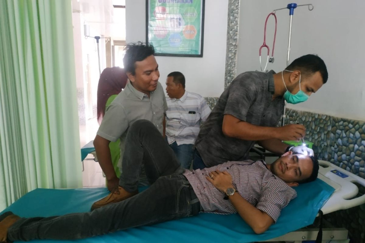 Seorang anggota DPRK Aceh Barat terluka terkena lemparan