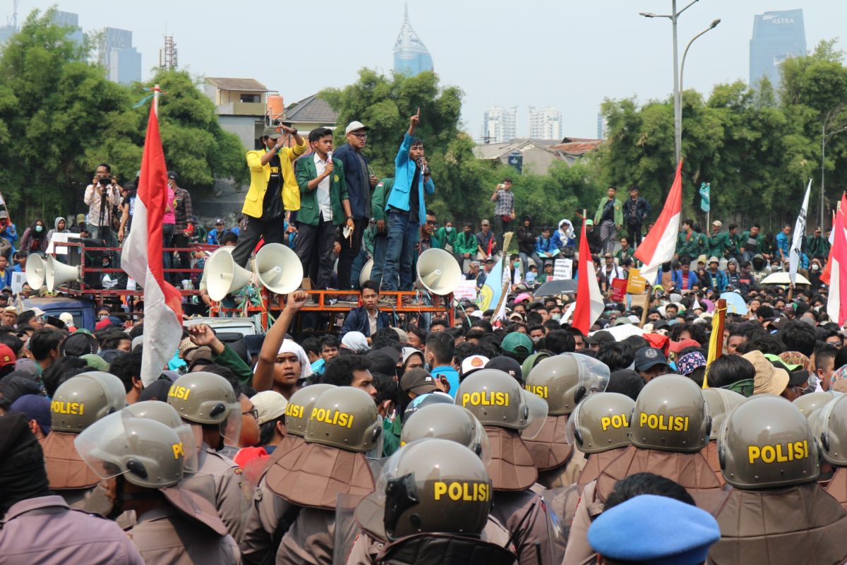 Amnesty International desak Polisi bebaskan mahasiswa  demo