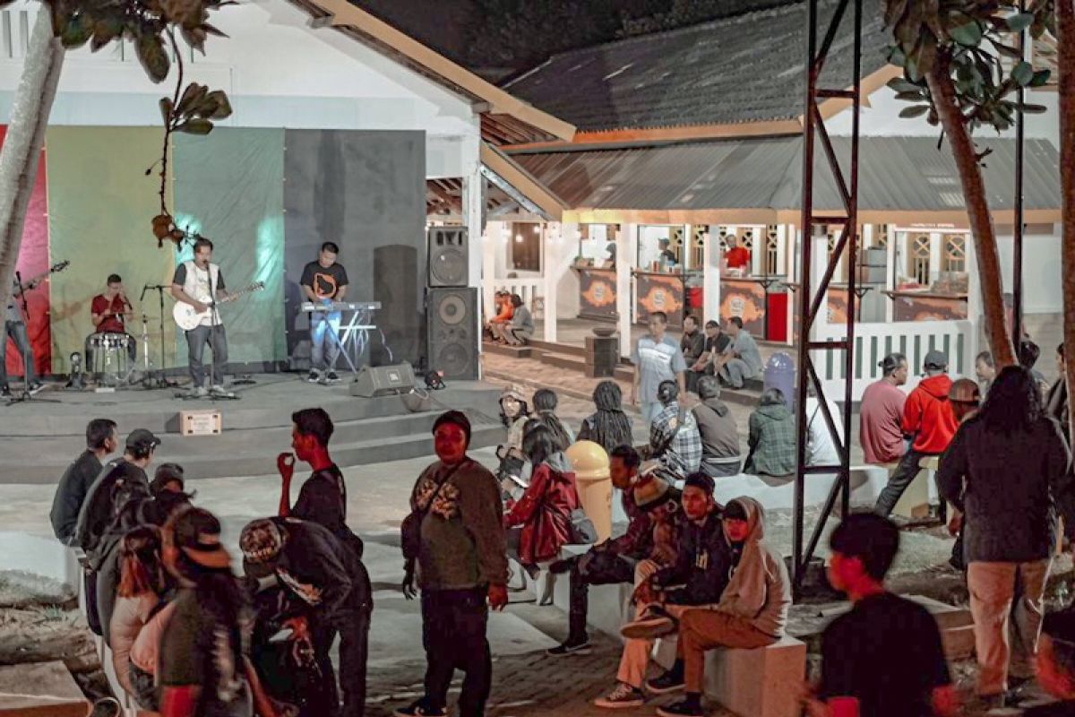 Yogyakarta mengkaji potensi pasar tradisional buka hingga malam