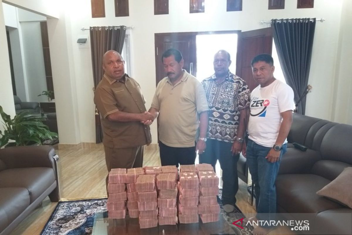 Pemkab Lanny Jaya bantu Rp5 miliar untuk korban Jayawijaya