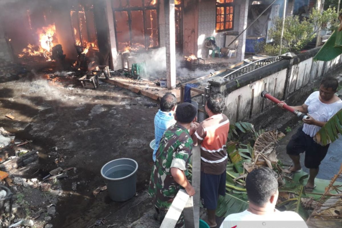 Kebakaran rumah di Sangihe, dua korban meninggal