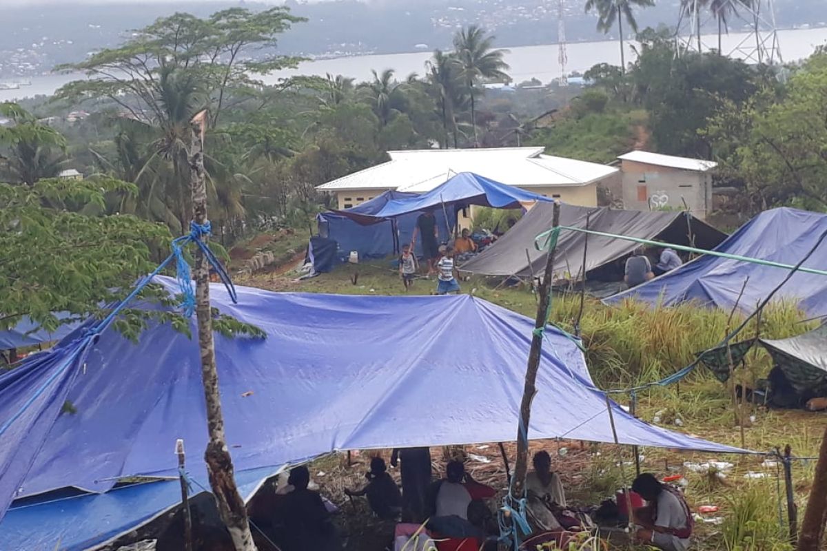 Pengungsi Waiheru berharap perhatiaan Pemkot Ambon