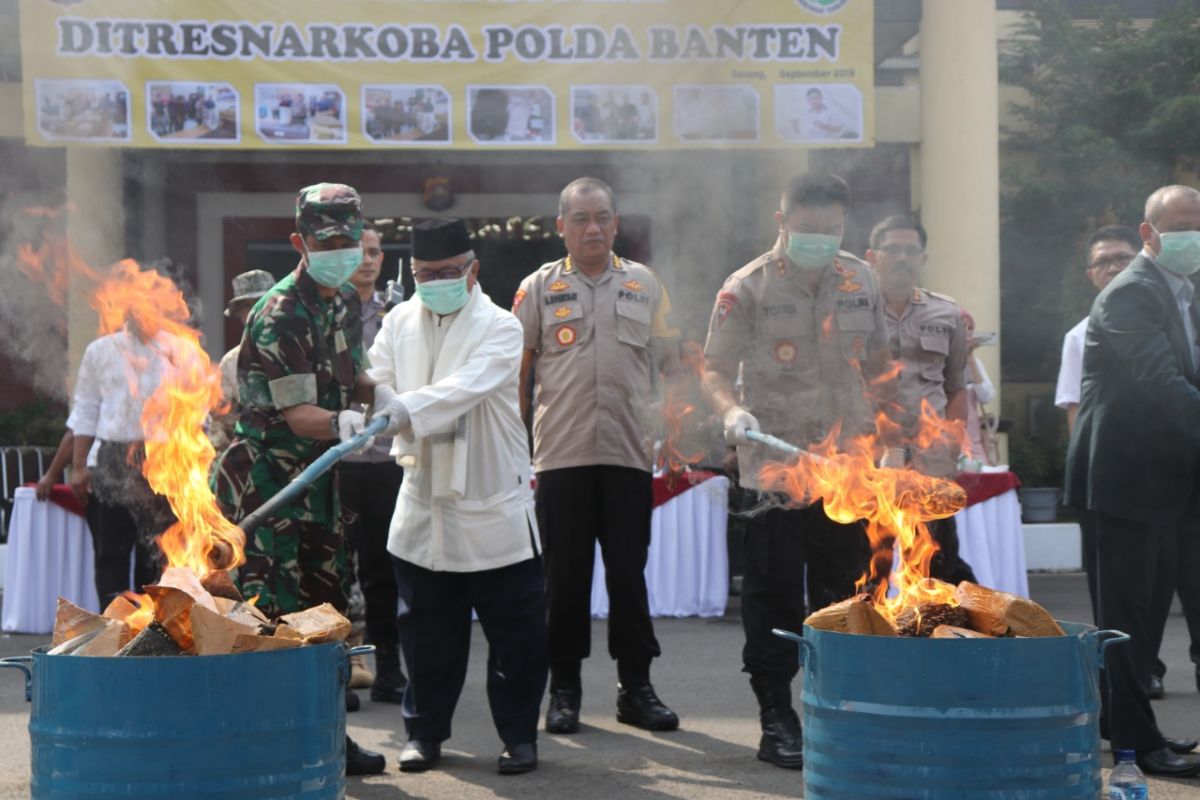 Polda Banten musnahkan narkoba shabu dan 82 Kg, empat pelaku diproses