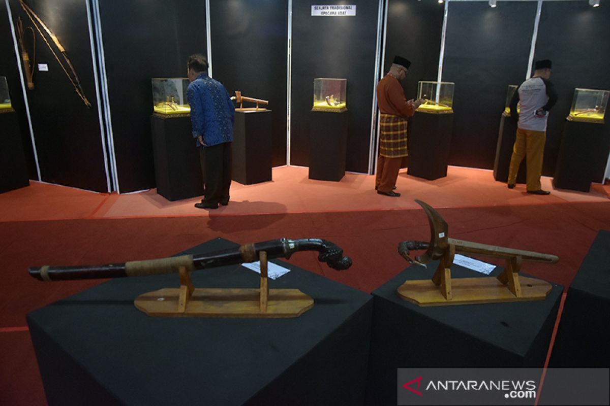 Museum Sang Nila Utama pamerkan senjata tradisional se-Sumatera