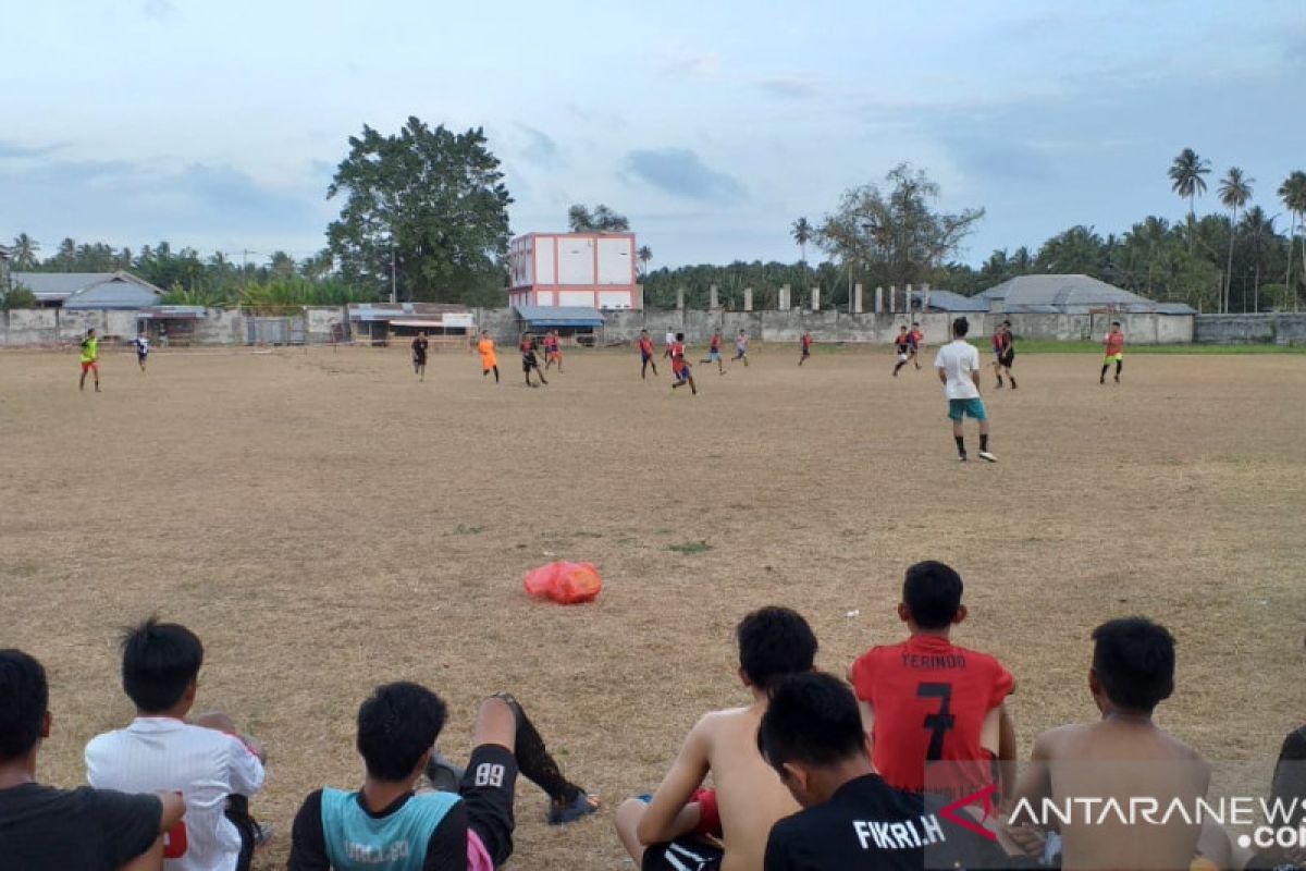 Mitra seleksi pemain cabang Sepakbola  jelang Proprov