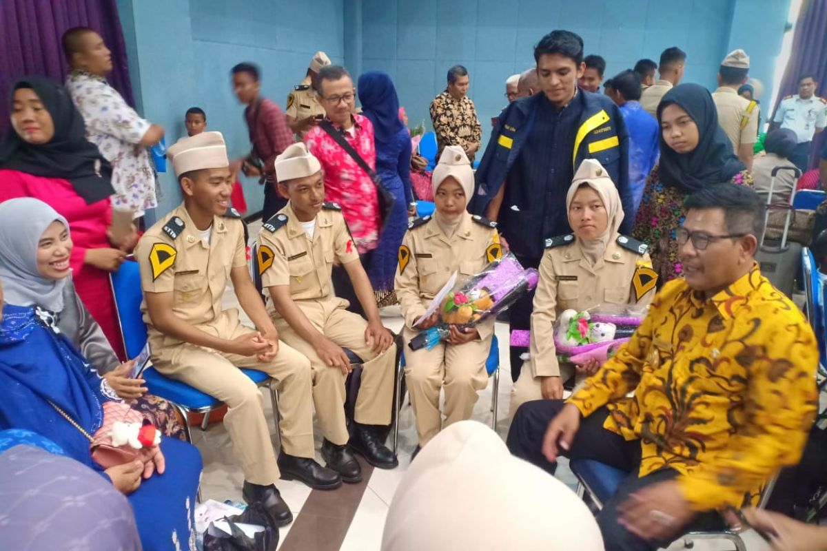 Bupati Citra hadiri pelantikan taruna STTD Bekasi asal Kayong Utara