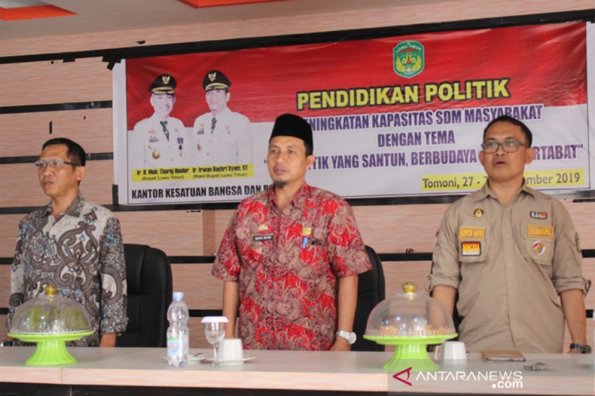 Pemkab Lutim gelar pendidikan politik bagi ormas