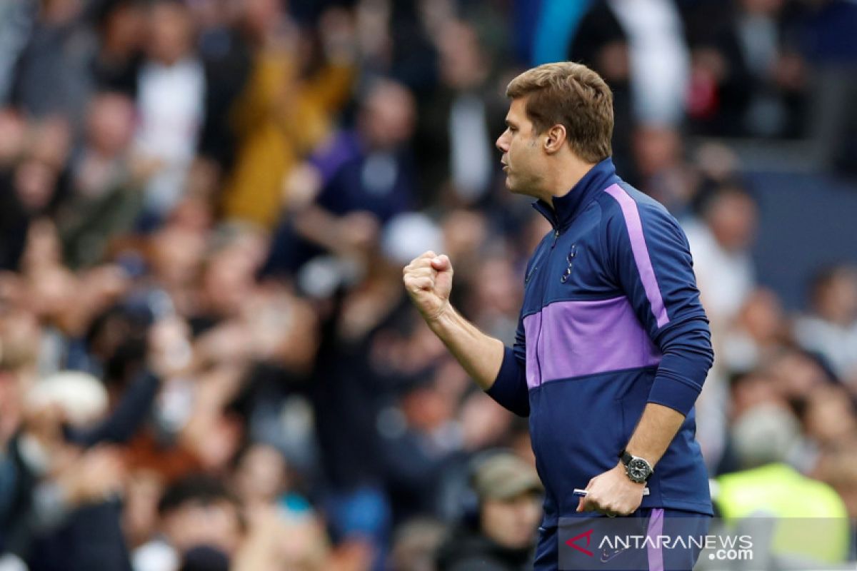 Pochettino bangga Tottenham bisa menang dengan 10 pemain