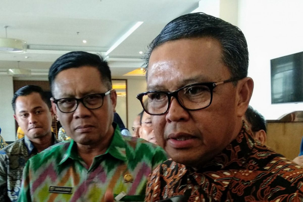 Gubernur rencana kunjungi warga Sulsel di Papua