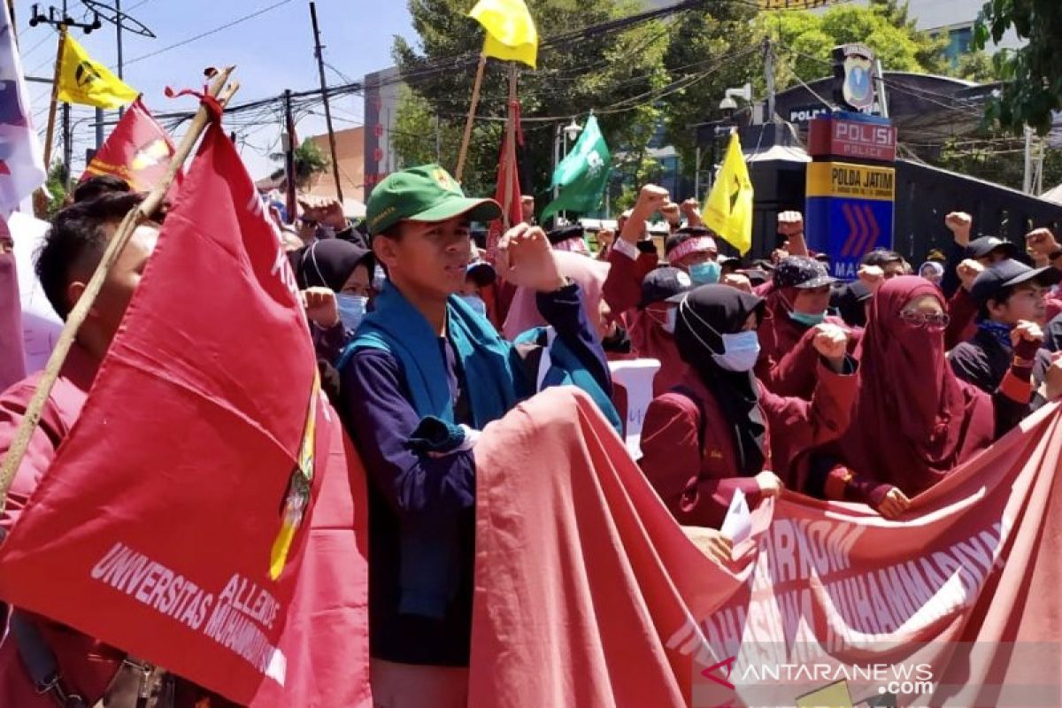 Mahasiswa Muhammadiyah mendesak pengusutan kasus penembakan di Kendari