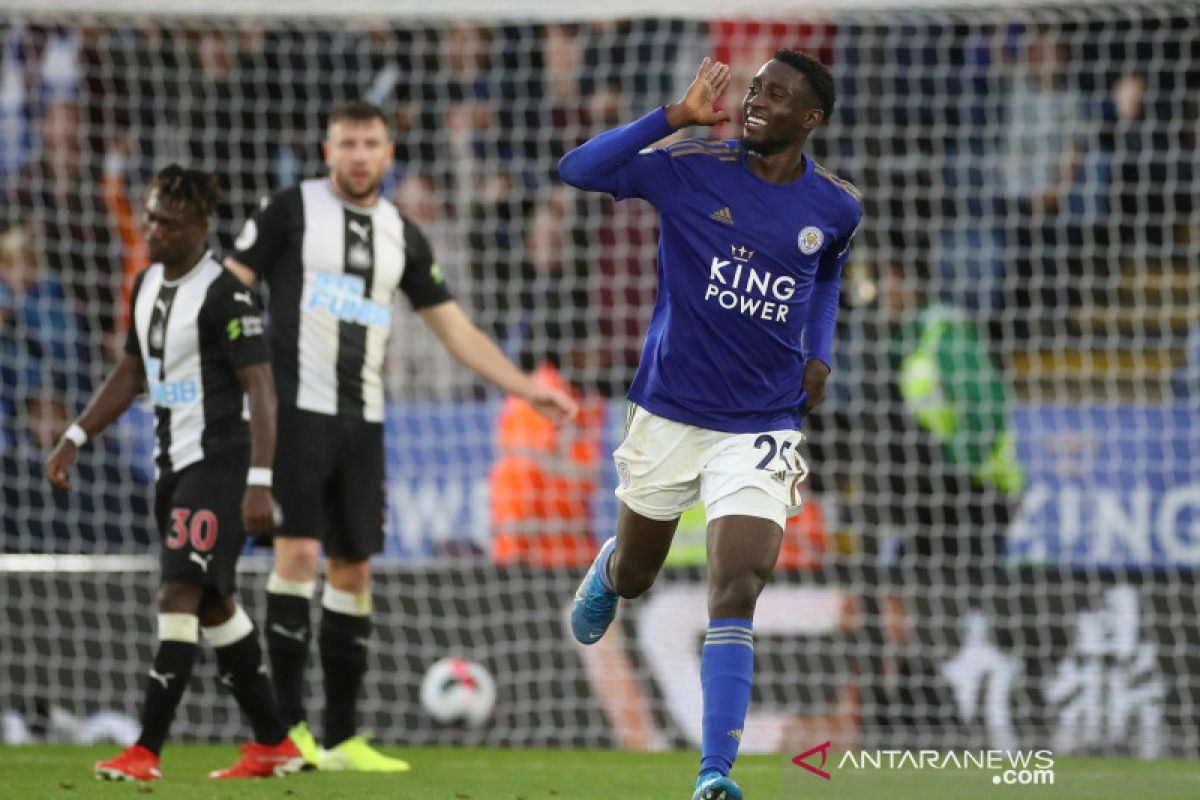 Leicester taklukan 10 pemain Newcastle