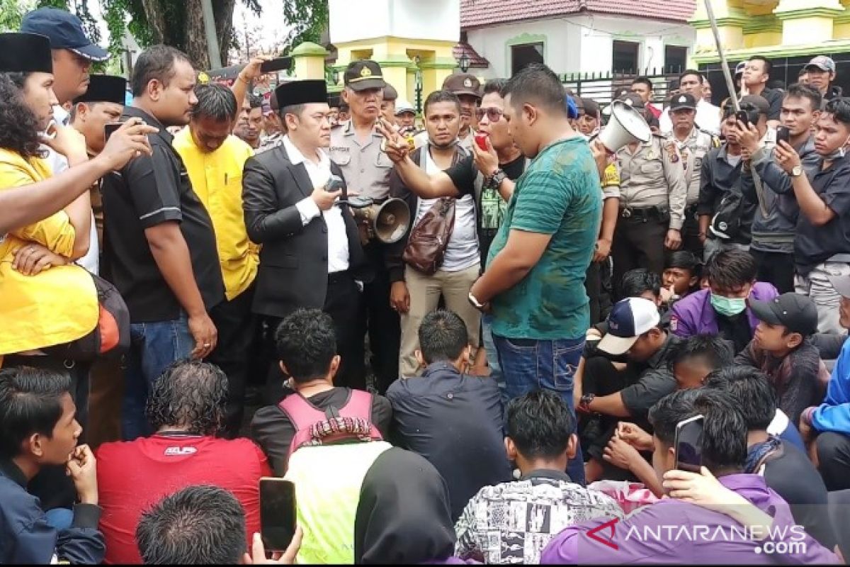 Pimpinan sementara DPRD Tanjungbalai sepakat tolak korupsi