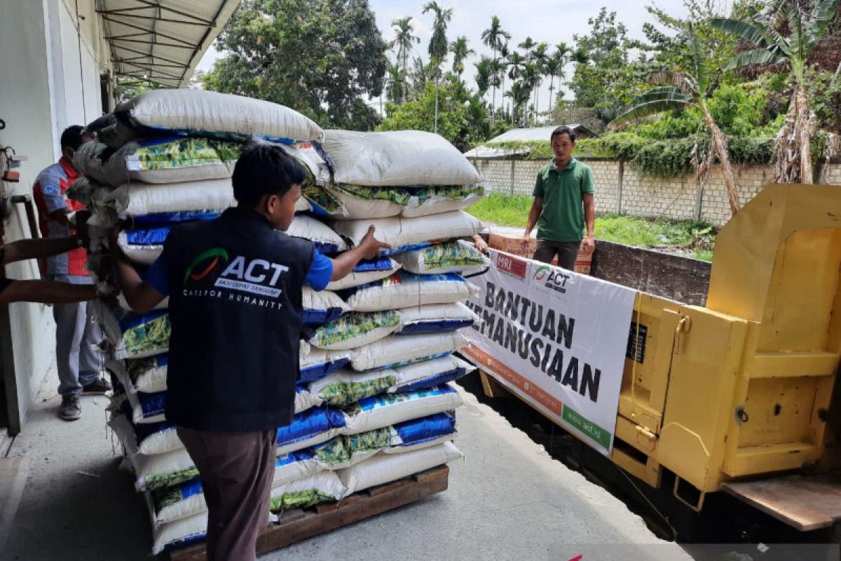 Bantu pengungsi Wamena, ACT distribusikan dua ton beras