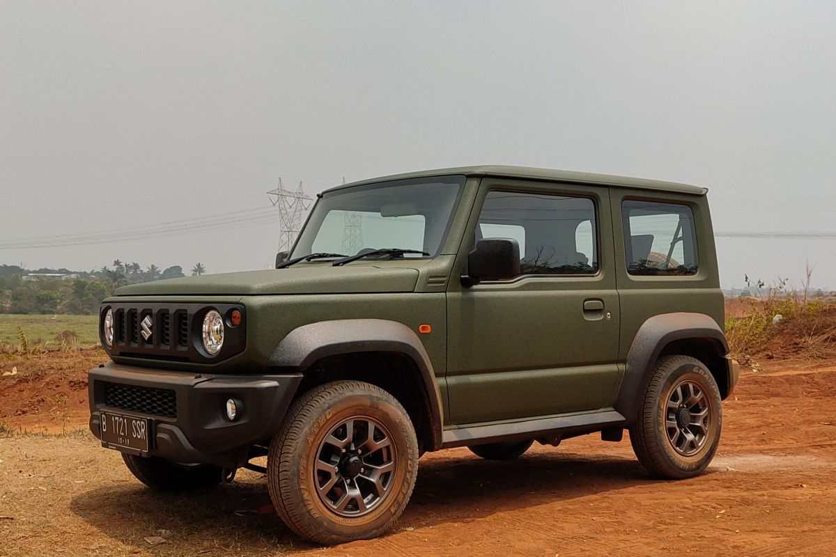 Banjir permintaan, Suzuki hentikan sementara inden Jimny