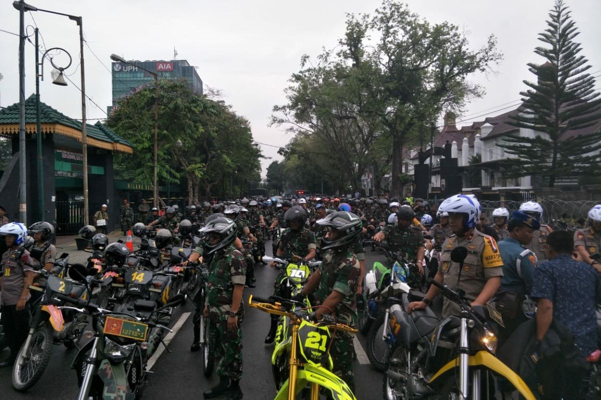 Kodim 0201/BS-Brimob Polda Sumut patroli gabungan