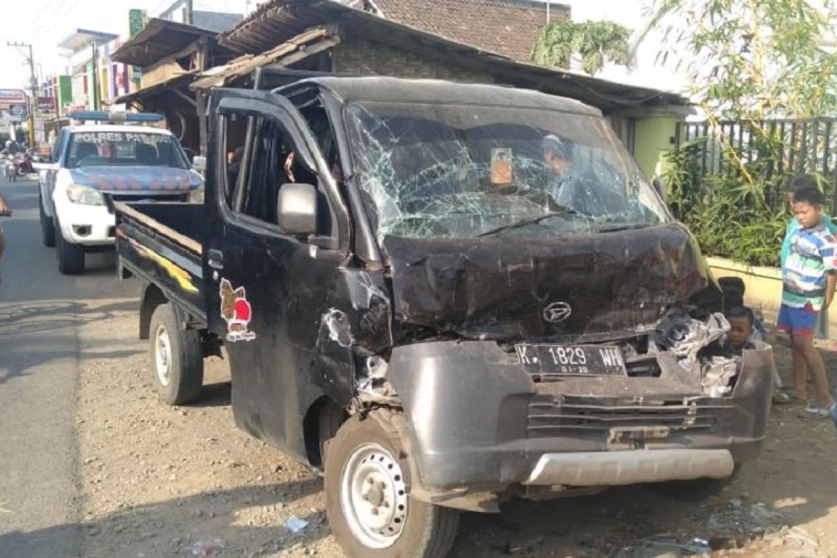 Kecelakaan di Tayu Pati, sopir Grand Max tewas