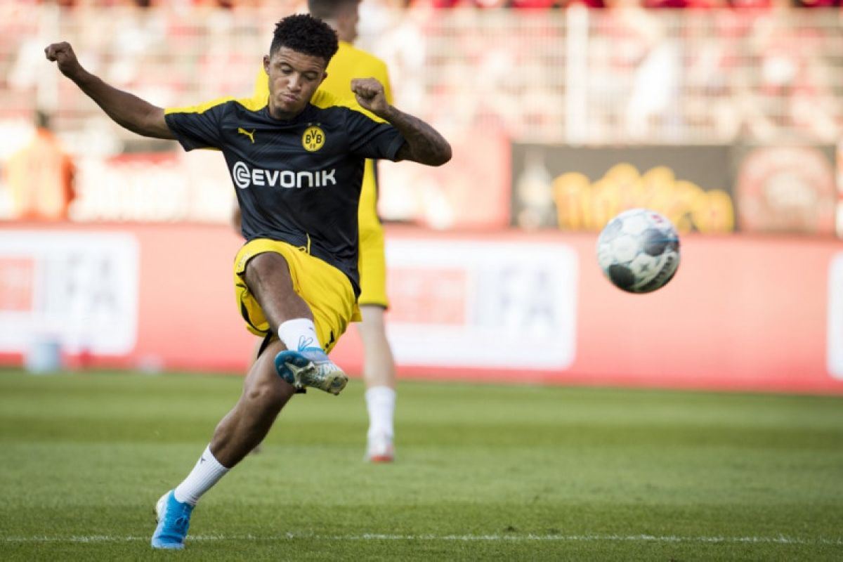 Dortmund akui tak akan bisa pertahankan Jadon Sancho