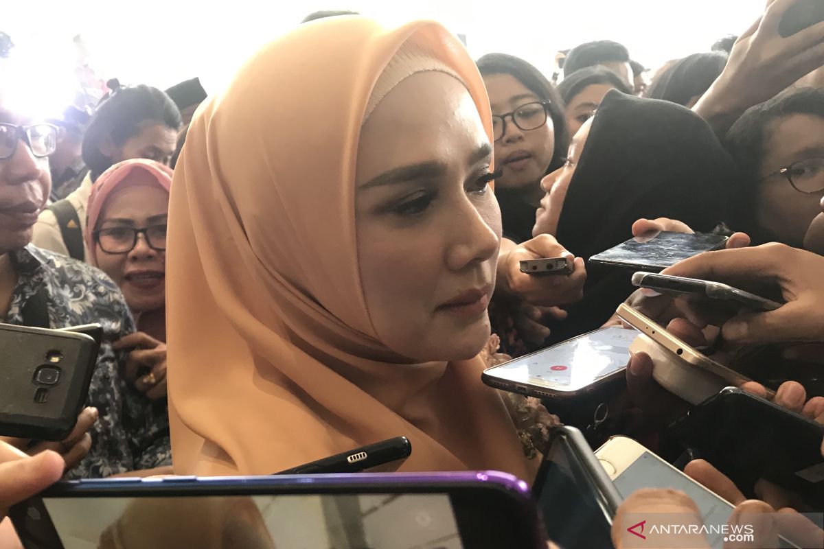 Mulan Jameela ingin masuk Komisi X DPR